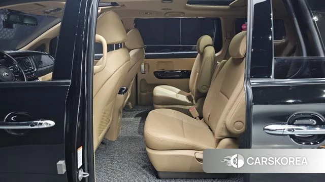 Kia The New Carnival 2018 Черный из Кореи, фото 3