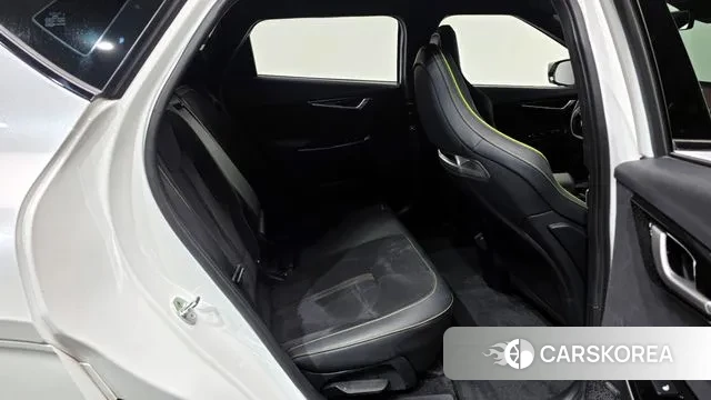 Kia EV6 2023 Белый из Кореи, фото 3