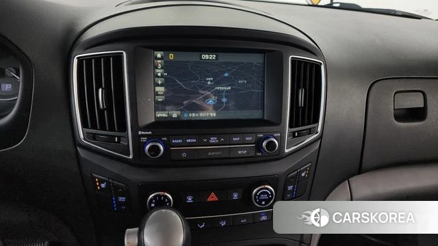 Hyundai The New Grand Starex 2018 Желтый из Кореи, фото 3