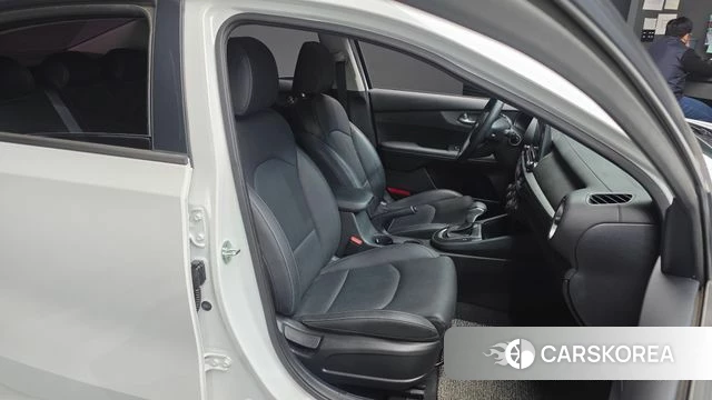 Kia Come New K3 2019 Белый из Кореи, фото 3