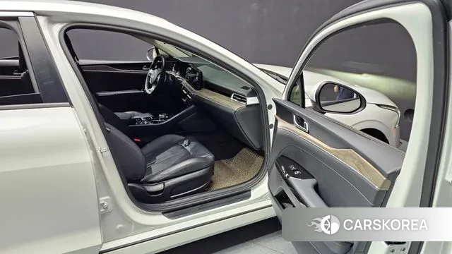 Kia K5 3rd generation 2022 Белый из Кореи, фото 3