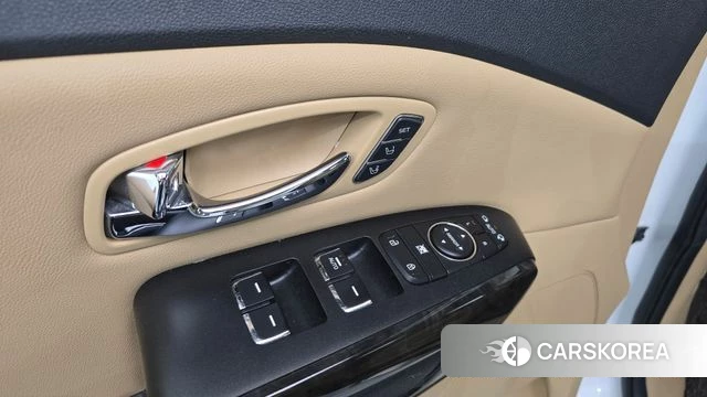 Kia The New Carnival 2019 Белый из Кореи, фото 3