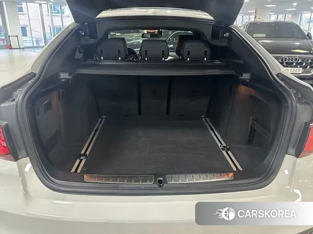 BMW 3 Series GT (F34) 2020 Белый из Кореи, фото 3