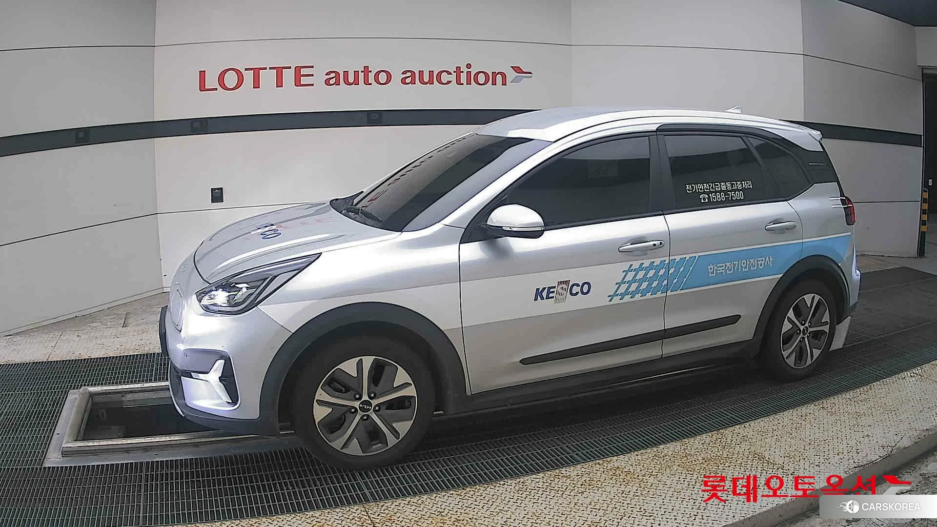 Kia Niro Plus 2023 Sparkling Silver из Кореи, фото 3