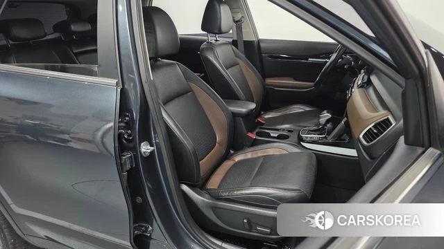 Kia Seltos 2022 Серый из Кореи, фото 3