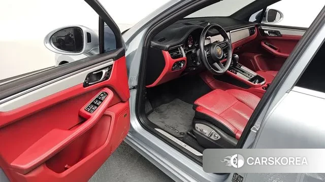 Porsche Macan 2023 Серебряный из Кореи, фото 3