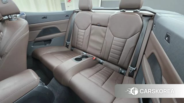 BMW 4 Series (G22) 2022 Темно-зеленый из Кореи, фото 3