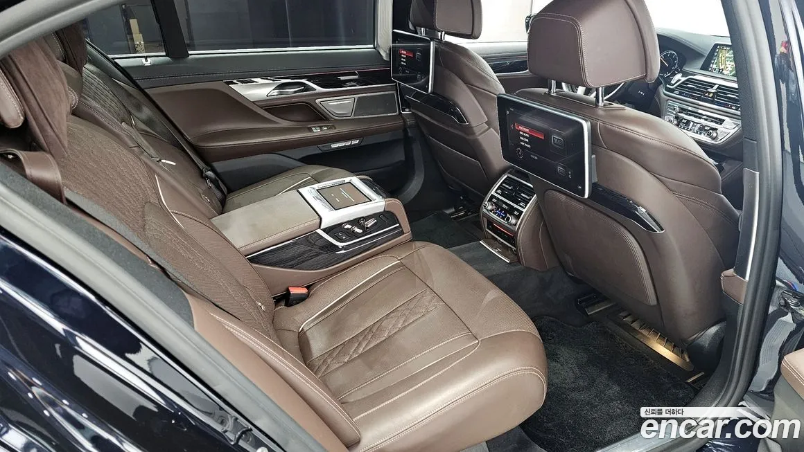 BMW 7 Series (G11) id 1664626 из Кореи 3