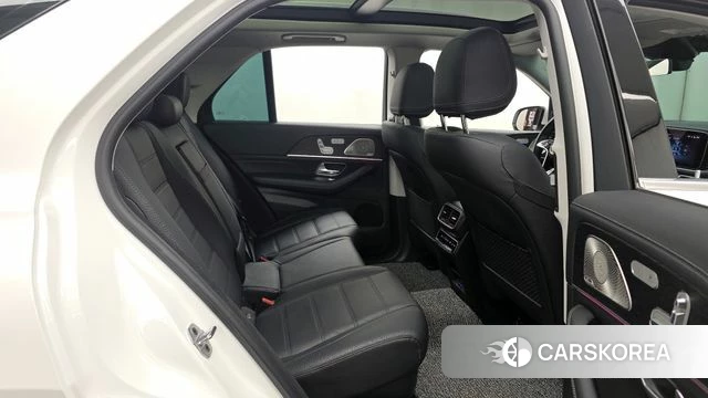Mercedes-Benz GLE-Class W167 2023 Белый из Кореи, фото 3