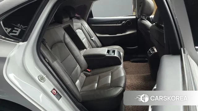 Hyundai Grandeur IG 2018 Белый из Кореи, фото 3