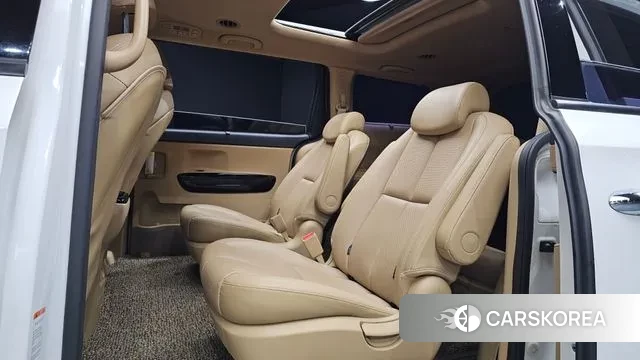 Kia The New Carnival 2018 Белый из Кореи, фото 3