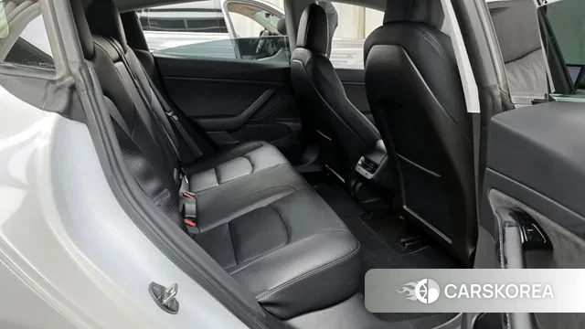 Tesla Model 3 2020 Белый из Кореи, фото 3