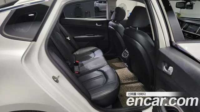 Kia The New K5 2nd generation 2018 Белый из Кореи, фото 3