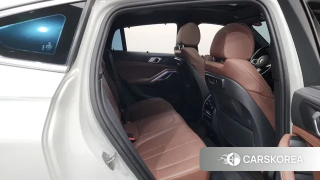 BMW X6 (G06) 2022 Белый из Кореи, фото 3