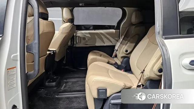 Toyota Sienna 4th Generation 2021 Белый из Кореи, фото 3