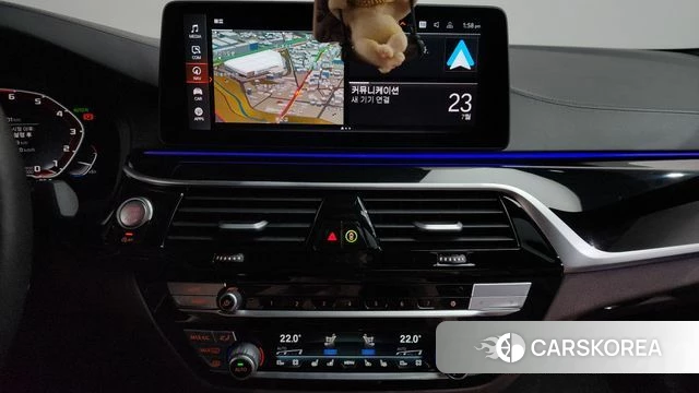BMW 5 Series (G30) 2023 Черный из Кореи, фото 3