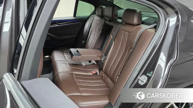 BMW 5 Series (G30) 2021 Серый из Кореи, фото 3