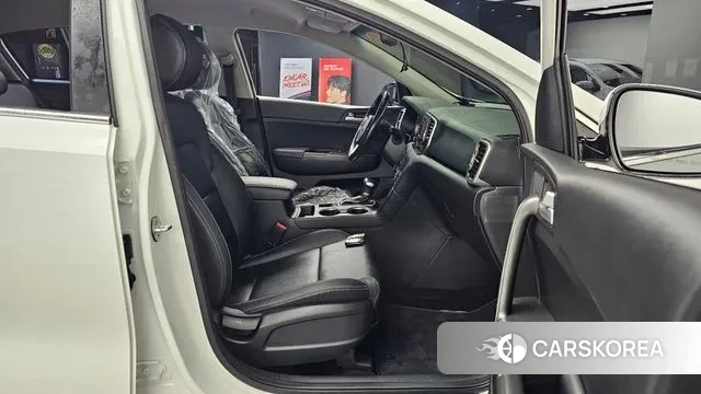 Kia Sportage 4th Generation 2018 Белый из Кореи, фото 3