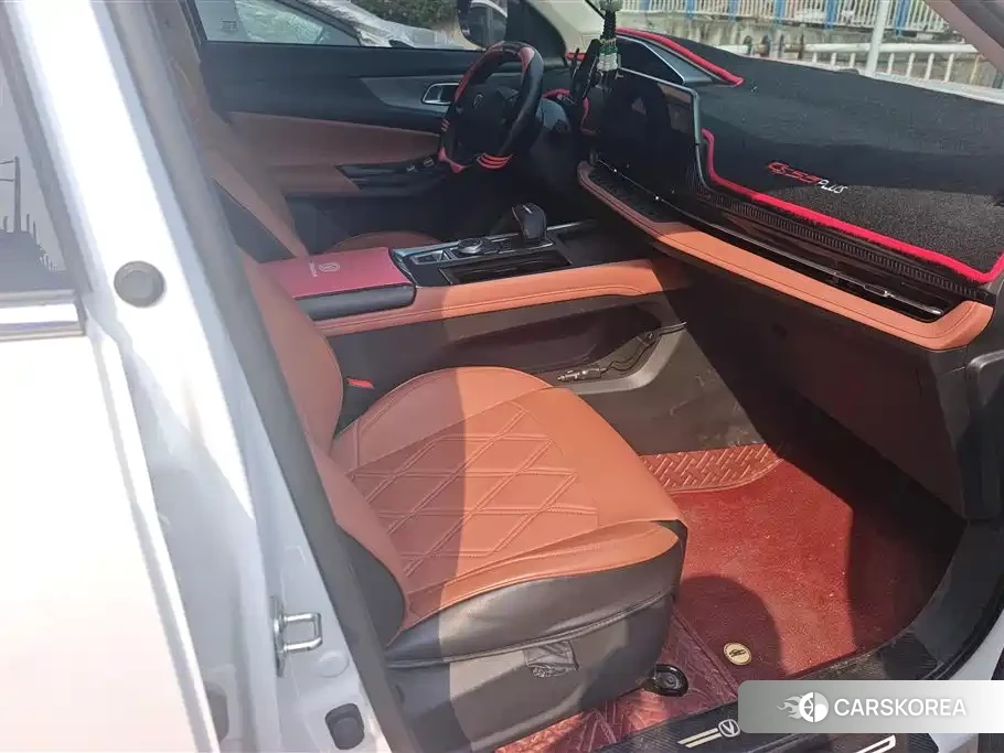 Chang'an Changan CS55PLUS 2024 Белый из Китая, фото 3