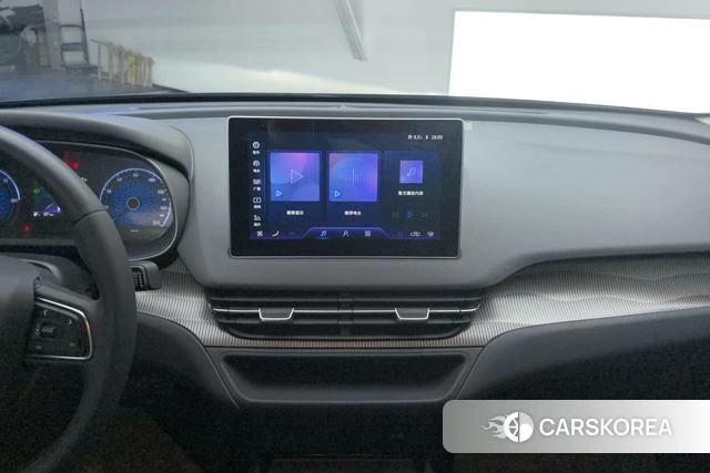 Red flag E-QM5 2023 Черный из Китая, фото 3