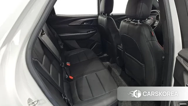 Chevrolet (GM Daewoo) Trailblazer 2022 Белый из Кореи, фото 3