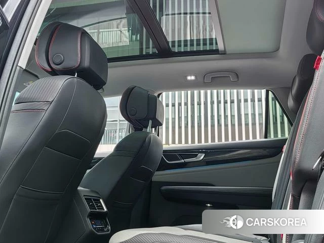 Volkswagen Tourang 2024 Черный из Китая, фото 3