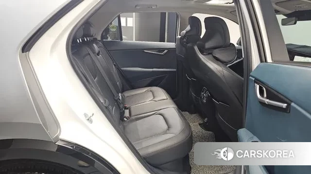 Kia Di Ol Nu Niro 2022 Белый из Кореи, фото 3