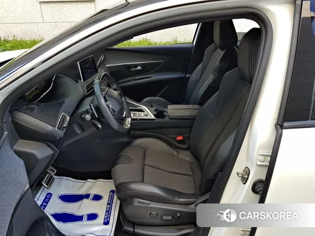 Peugeot 3008 second generation 2018 Белый из Кореи, фото 3