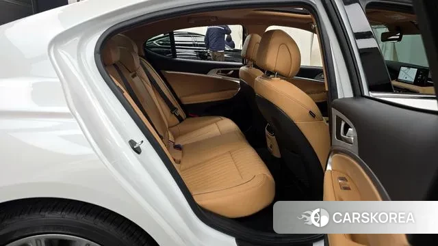 Genesis The New G70 2025 Белый из Кореи, фото 3