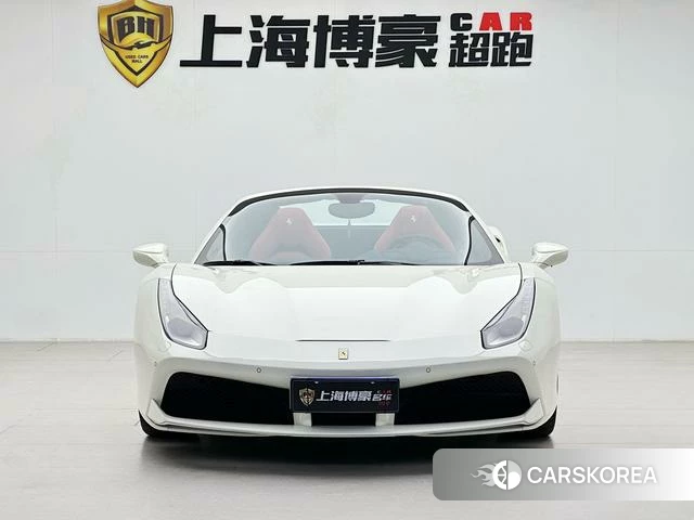 Ferrari 488 2018 Белый из Китая, фото 3