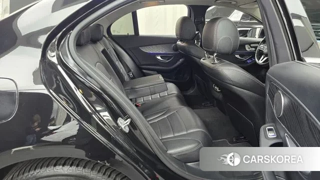 Mercedes-Benz C-Class W205 2019 Черный из Кореи, фото 3