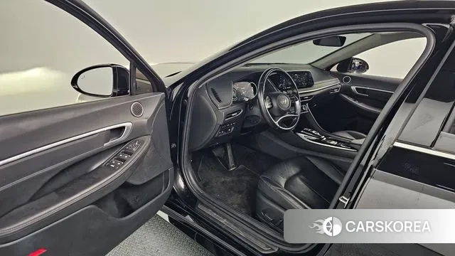 Hyundai Sonata (DN8) 2022 Черный из Кореи, фото 3