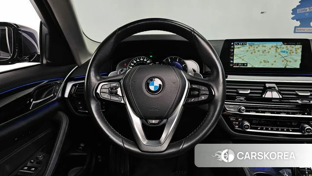 BMW 5 Series (G30) 2018 Черный из Кореи, фото 3