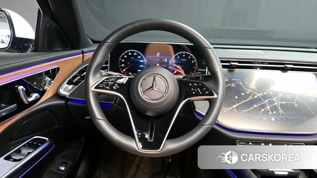 Mercedes-Benz E-Class W214 2024 Белый из Кореи, фото 3