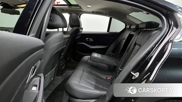 BMW 3 Series (G20) 2021 Черный из Кореи, фото 3