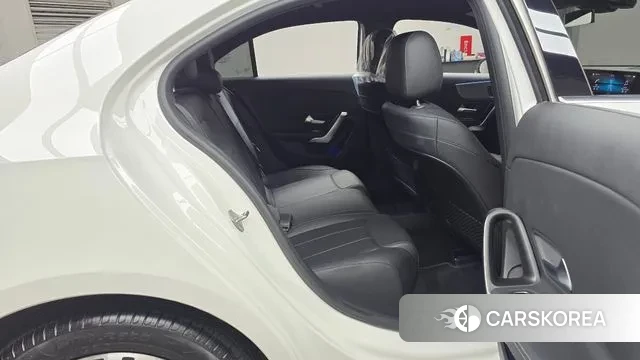 Mercedes-Benz A-Class W177 2021 Белый из Кореи, фото 3