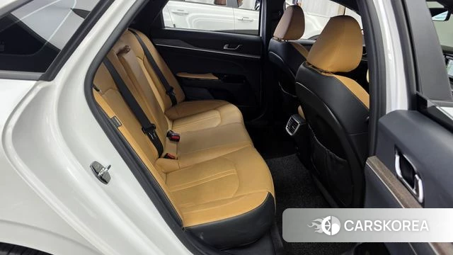 Kia K5 3rd generation 2019 Белый из Кореи, фото 3