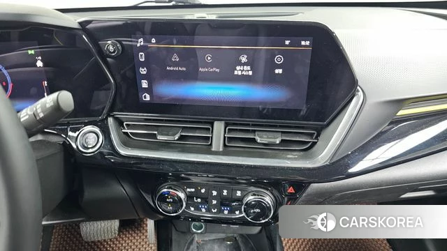 Chevrolet (GM Daewoo) Trax Crossover 2023 Черный из Кореи, фото 3