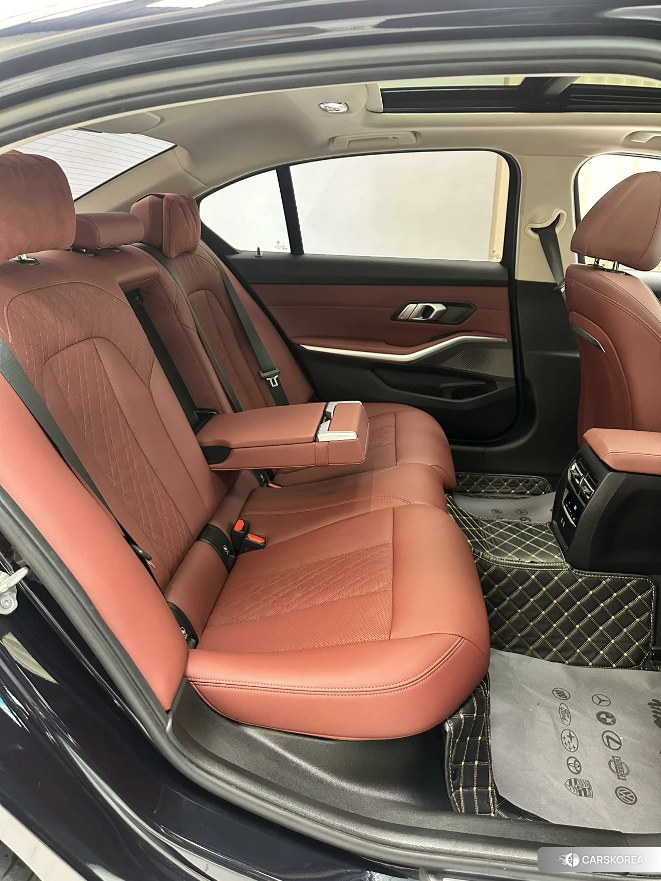 BMW 3 series 2022 Черный из Китая, фото 3