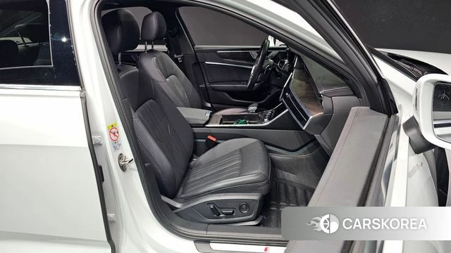 Audi A6 (C8) 2022 Белый из Кореи, фото 3