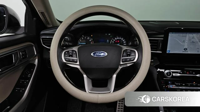 Ford Explorer 6th Generation 2021 Белый из Кореи, фото 3