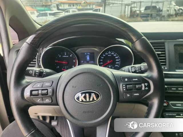 Kia The New Carnival 2018 Черный из Кореи, фото 3