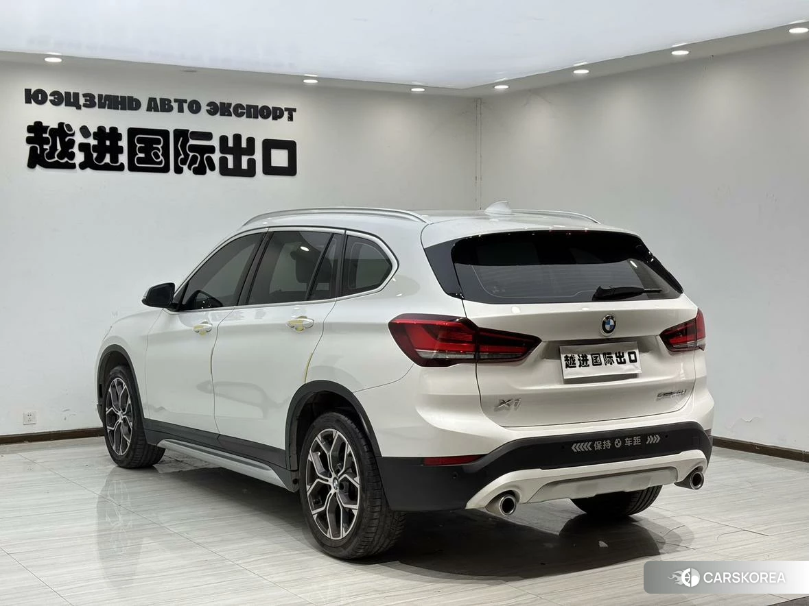 BMW X1 2021 Белый из Китая, фото 3