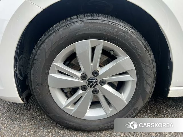 Volkswagen Polo 2022 Белый из Китая, фото 3