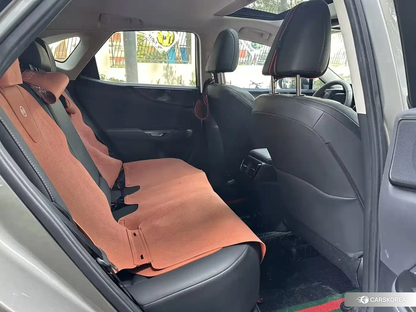 Lexus NX 2023 Silver/gray из Китая, фото 3