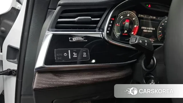 Audi Q7 (4M) 2021 Белый из Кореи, фото 3