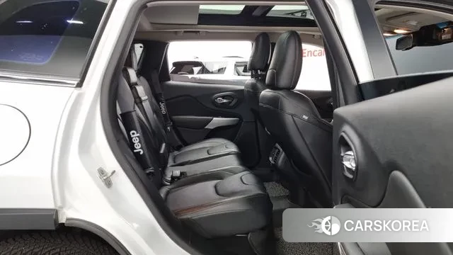 Jeep Cherokee (KL) 2018 Белый из Кореи, фото 3