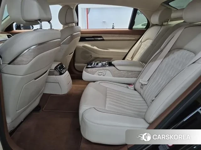 Genesis G90 2019 Черный из Кореи, фото 3