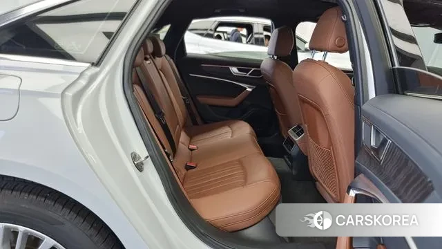 Audi A6 (C8) 2021 Белый из Кореи, фото 3