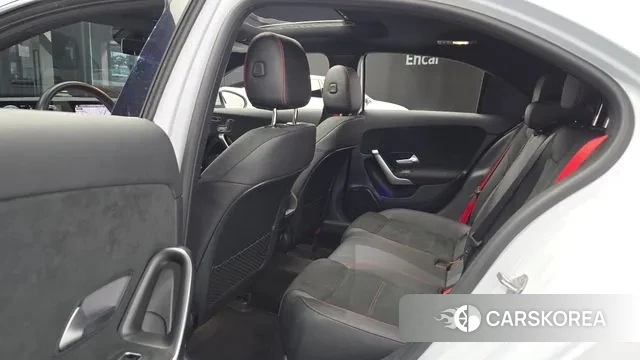 Mercedes-Benz A-Class W177 2021 Белый из Кореи, фото 3